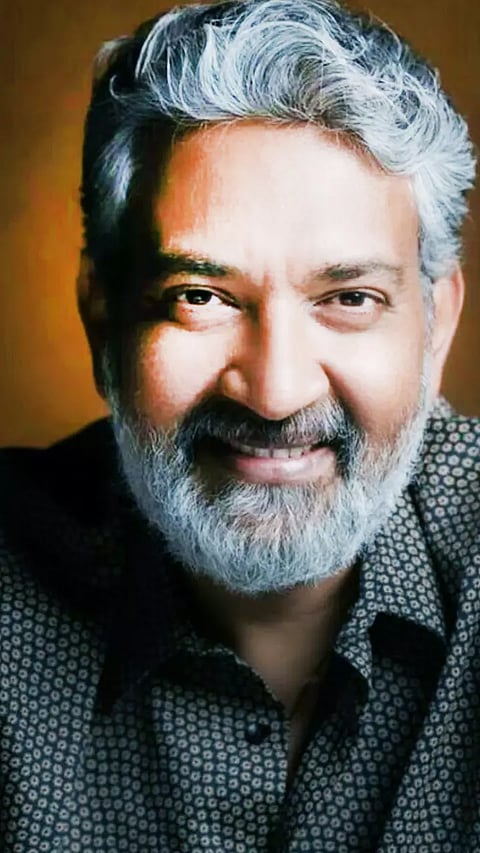 மனைவியுடன் நடனமாடிய ராஜமௌலி வைரலாகும் வீடியோ