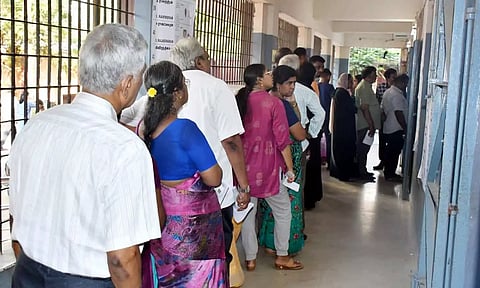 சேலம், நாமக்கல் பாராளுமன்ற தொகுதியில் பதிவான ஓட்டு சதவீத விவரம்...