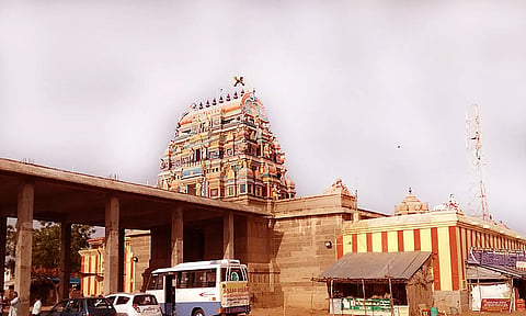 பல பெருமைகளை தாங்கி நிற்கும் தென்குடித்திட்டை தலம்