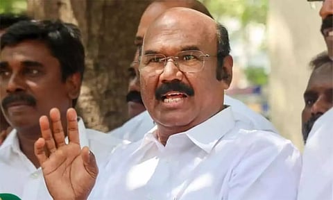 திருவள்ளுவருக்கு காவி உடை அணிவித்த கவர்னரின் செயல் கண்டிக்கத்தக்கது- ஜெயக்குமார்