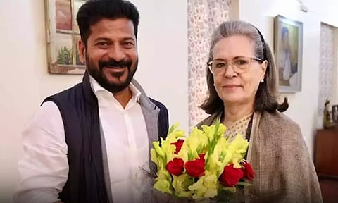 தெலுங்கானா மாநில 10-ம் ஆண்டு விழா: பாராட்டு விழாவில் சோனியா காந்தி பங்கேற்கிறார்