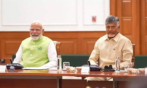 மோடிக்காக சந்திரபாபு நாயுடு செய்த செயல்... பதவியேற்பு தள்ளிவைப்பு?