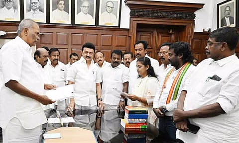 விளவங்கோடு சட்டமன்ற உறுப்பினராக பதவியேற்ற தாரகை சுத்பெர்ட்