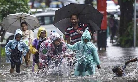 கூடலூர், பந்தலூர் பகுதிகளில் பள்ளிகளுக்கு இன்று விடுமுறை