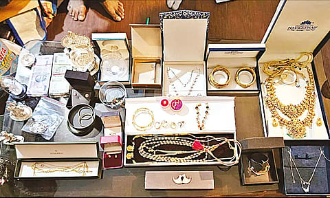 லோக் ஆயுக்தா சோதனையில் ரூ.45 கோடி மதிப்பிலான சொத்துக்கள் பறிமுதல்