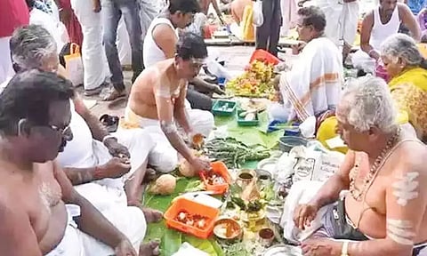 4 ஆகஸ்ட் 2024: முன்னோர்களின் ஆசியை வழங்கும் `ஆடி அமாவாசை'