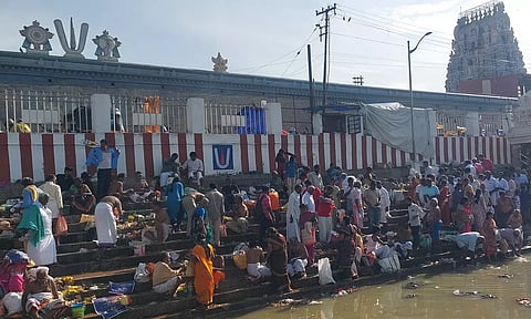 திருவள்ளூர் வீரராகவர் கோவிலில் ஆடி அமாவாசை வழிபாடு