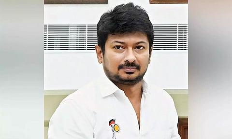 ஒலிம்பிக் போட்டியை பார்க்க பிரான்ஸ் சென்றார் அமைச்சர் உதயநிதி