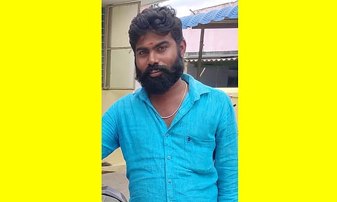 மாணவிகளுக்கு பாலியல் தொல்லை கொடுத்த நாம் தமிழர் கட்சி நிர்வாகி கைது