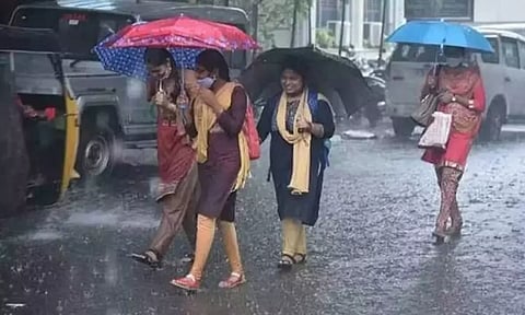 தமிழகத்தில் 3 நாட்கள் லேசான மழைக்கு வாய்ப்பு