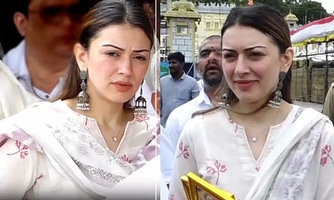 குடும்பத்துடன்  திருப்பதியில் சாமி தரிசனம் செய்த ஹன்சிகா