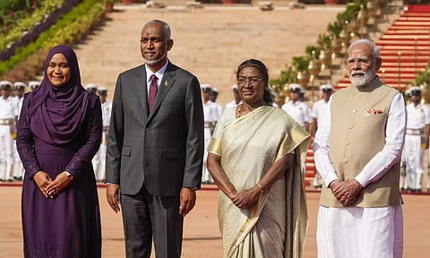 ஜனாதிபதி மாளிகையில் பிரதமர் மோடியுடன் மாலத்தீவு அதிபர் சந்திப்பு