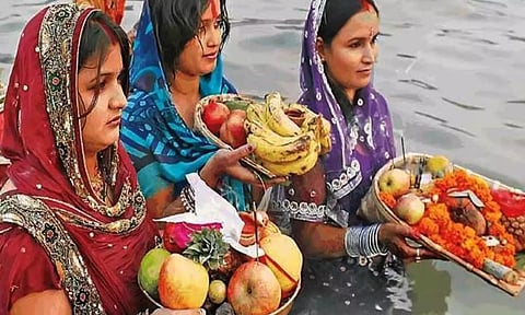 வட மாநிலங்களில் சத் பூஜை கொண்டாட்டம் தொடக்கம்