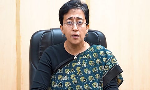 அபாய அளவில் காற்றின் தரம் - டெல்லி முதல்வர் முக்கிய அறிவிப்பு