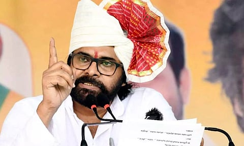 சனாதன தர்மத்தை மதிக்காதவர்களுக்கு பதிலடி - மகாராஷ்டிராவில் பவன் கல்யாண்  பிரசாரம்