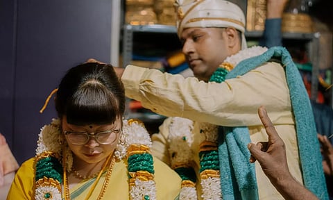 தைவான் நாட்டு பெண்ணை கரம்பிடித்த கோவை என்ஜினீயர்