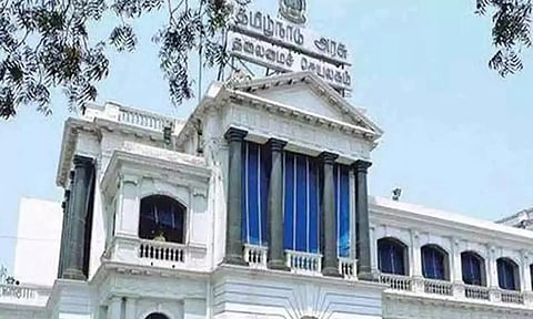 சென்னை கவுன்சிலர்கள் 8 பேர் பதவியை பறிக்க முடிவு? விளக்கம் கேட்டு அரசு நோட்டீசு அனுப்பியது