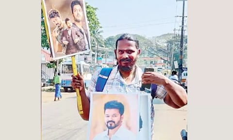 நடிகர் விஜய்யை நேரில் சந்திக்க நடைபயணம் தொடங்கிய கேரள ரசிகர்