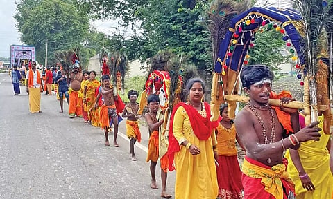 பழனி  பாதயாத்திரை தொடங்கியது எப்படி?