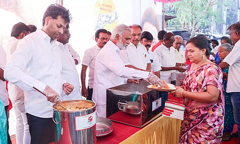 கோழைத்தனம் என்று முதலமைச்சர் பற்றி விமர்சனம்- அன்புமணி ராமதாசுக்கு அமைச்சர் சேகர்பாபு காட்டமான பதில்