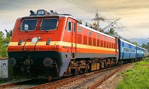 விழுப்புரம் ரெயில் நிலையத்தில் பராமரிப்பு பணி: புதுச்சேரிக்கு 2 நாட்கள் ரெயில் சேவை ரத்து