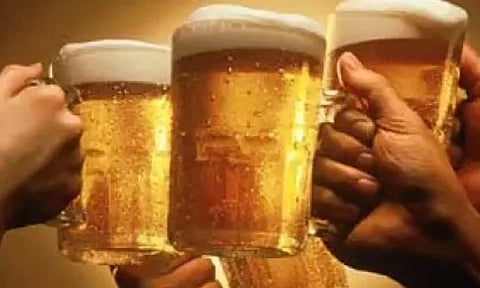 கோடை வெயிலில் குளிர்ந்த பீர் குடிப்பதால் உடல் பாதிக்குமா?