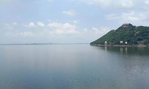 மேட்டூர் அணைக்கு நீர்வரத்து வினாடிக்கு 2520 கனஅடியாக அதிகரிப்பு
