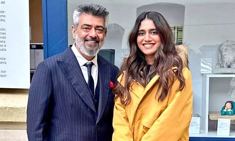 `எவ்வளவு உயரத்திற்கு போனாலும் உங்களை போல் Humble-ஆக இருக்கவேண்டும்' - பிரியா வாரியர் நெகிழ்ச்சி