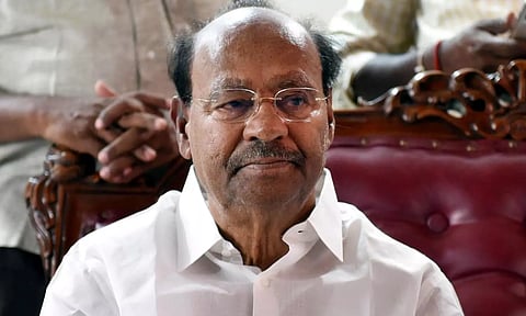 சென்னை புறப்பட்ட ராமதாஸ்- நிகழப்போவது என்ன?