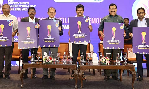 உலக கோப்பை ஜூனியர் ஹாக்கி போட்டிக்கான லோகோ வெளியீடு