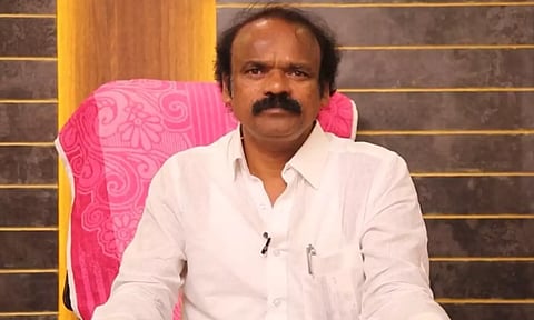 தலைமறைவான பூவை ஜெகன்மூர்த்தியை கைது செய்ய  சி.பி.சி.ஐ.டி. போலீசார் தீவிரம்