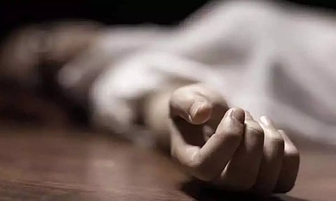 களக்காடு அருகே விஷ வண்டு கொட்டியதில் சிறுவன் உயிரிழப்பு