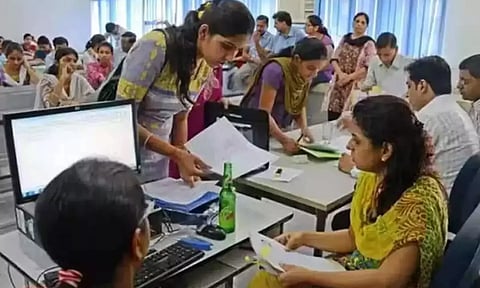 இளநிலை பொறியியல் படிப்புகளுக்கான பொதுப்பிரிவு கலந்தாய்வு தொடங்கியது