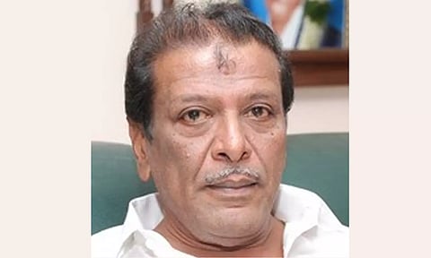 கலைஞர் கருணாநிதியின் மூத்த மகன் மு.க.முத்து காலமானார்
