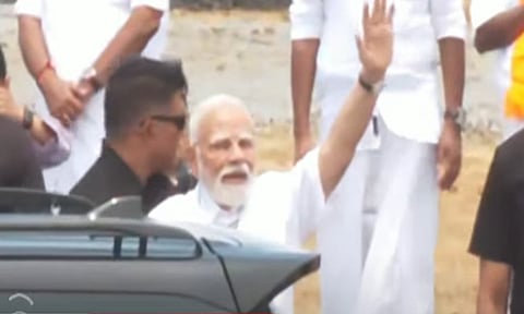 கங்கை கொண்ட சோழபுரத்தில் பிரதமர் மோடி "ரோடு ஷோ"
