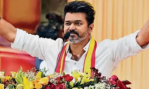 போலீஸ் கெடுபிடியால் திருச்சியில் பிரசார பாதையை மாற்றும் விஜய்