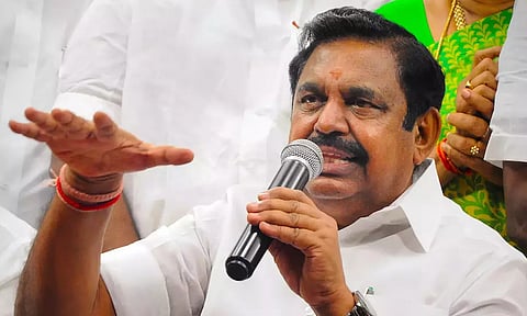அத்தியாவசிய பொருட்களை மக்களிடம் சேர்க்கும் பணியில் கூட திமுக அரசு Total Failure- இ.பி.எஸ்