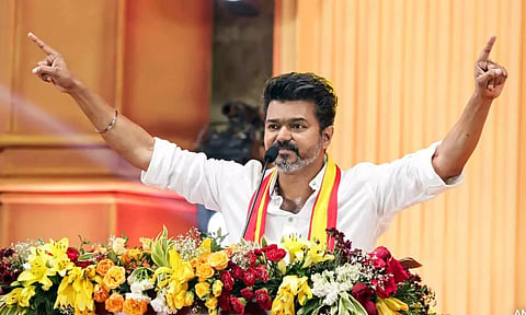 புதுச்சேரியில் தவெக பொதுக்கூட்டம் - தமிழ்நாட்டை சேர்ந்தவர்களுக்கு அனுமதி இல்லை!