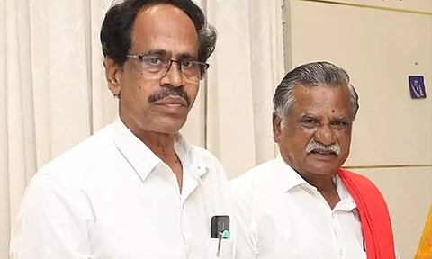 குடியரசு தின விழா - ஆளுநர் தேநீர் விருந்து: இந்தியக் கம்யூனிஸ்ட் கட்சி புறக்கணிப்பு!