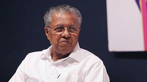 പിണറായി വിജയന്റെ വസതിയില്‍ ഇ ഡി റെയ്ഡ്; പരിശോധന കേരളത്തിലെ പന്ത്രണ്ട് ഇടങ്ങളിൽ