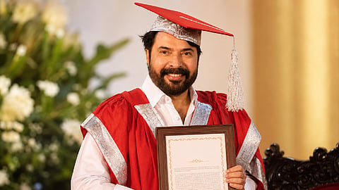 'ഡോക്ടറാകാനായില്ലെങ്കിലും സിനിമയിലൂടെ പ്രേക്ഷകരെ ‘ട്രീറ്റ്’ ചെയ്തു'; ശ്രദ്ധനേടി ഓണററി ഡോക്ടറേറ്റ് സ്വീകരിച്ച ശേഷമുള്ള മമ്മൂട്ടിയുടെ പ്രസംഗം