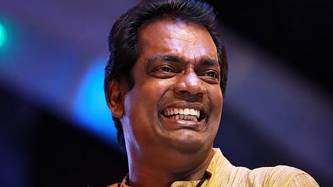 മലയാളികളുടെ പ്ലേലിസ്റ്റ് കീഴടക്കിയ ആ പാട്ട് സലിം കുമാറിനൊരു പേടിസ്വപ്നമായിരുന്നു... ആ കഥ ഇങ്ങനെ !