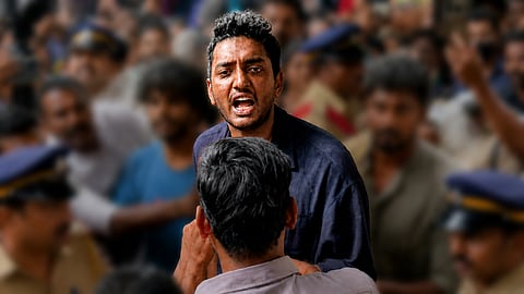 'ഞാൻ ചെയ്തതിൽ എന്തെങ്കിലും തെറ്റുണ്ടോ'; ചടങ്ങിനു ശേഷം ചന്തു ചോദിച്ചു