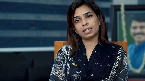 'ഇത്രയും വലിയ വേദനയിലൂടെയാണോ കടന്നുപോയിരുന്നത്...?'; രോഗവിവരം തുറന്നുപറഞ്ഞതിനു പിന്നാലെ രേണു സുധിക്ക് പിന്തുണ 