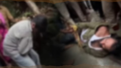 കുറ്റ്യാടിയില്‍ ആള്‍ക്കുട്ട വിചാരണ, പൊലീസ് സാന്നിധ്യത്തില്‍ യുവാവിനും യുവതിക്കും നേരെ കയ്യേറ്റം; ഞെട്ടിക്കുന്ന ദൃശ്യങ്ങള്‍ സോഷ്യല്‍ മീഡിയയില്‍