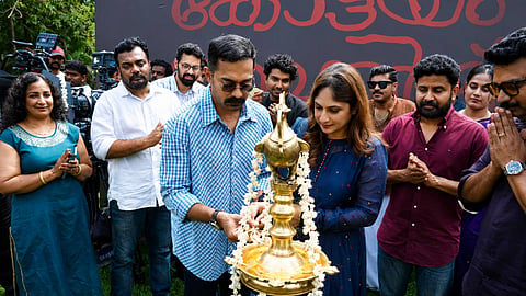ഫീല്‍ ഗുഡ് വിട്ട് ത്രില്ലര്‍; ജിസ് ജോയ് ആസിഫ് അലി ചിത്രം 'കോട്ടയം ബെല്‍റ്റ്' ആരംഭിച്ചു