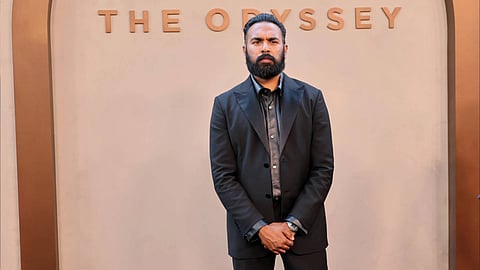 ക്രിസ്റ്റഫര്‍ നോളന്റെ 'ദി ഒഡീസി'യിലൂടെ തരംഗമായി ബ്രിട്ടീഷ്-ഇന്ത്യന്‍ താരം; ആരാണ് ഹിമേഷ് പട്ടേല്‍? 
