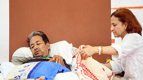അധികാരം വിറയ്ക്കുന്ന നിശബ്ദത: എന്തുകൊണ്ട് നിരാഹാരസമരം എന്നും ഏറ്റവും വലിയ രാഷ്ട്രീയ ആയുധമാകുന്നു?