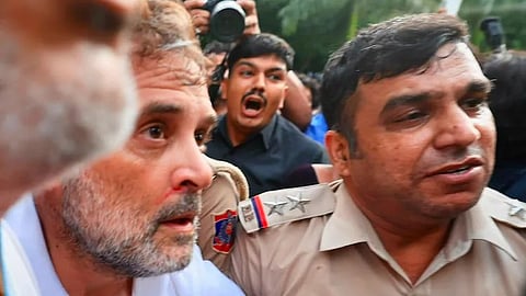 രാഹുൽ ഗാന്ധിയുടെ മിന്നൽ പ്രതിഷേധവും അറസ്റ്റും; കോൺഗ്രസിന് നൽകുന്ന രാഷ്ട്രീയ മൈലേജ്
