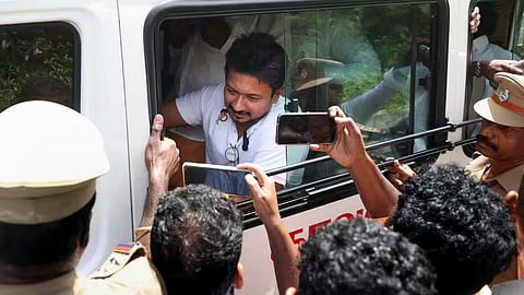 ഉദയനിധി സ്റ്റാലിന്റെ അറസ്റ്റും മോചനവും; തൃഷയെക്കുറിച്ചുള്ള വിവാദ പരാമർശത്തിൽ സംഭവിച്ചതെന്ത്?